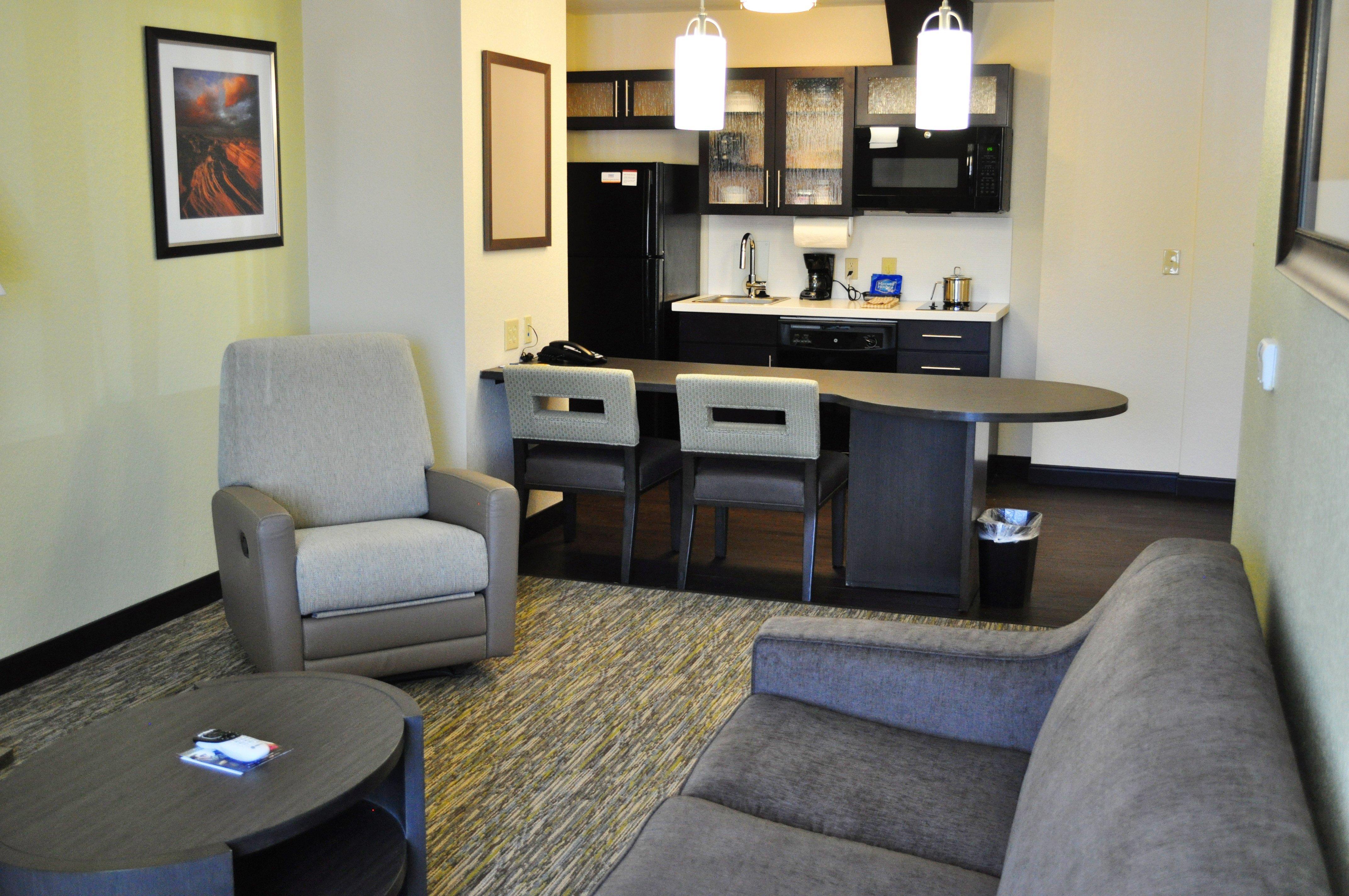 Candlewood Suites Bay City By Ihg Exterior photo