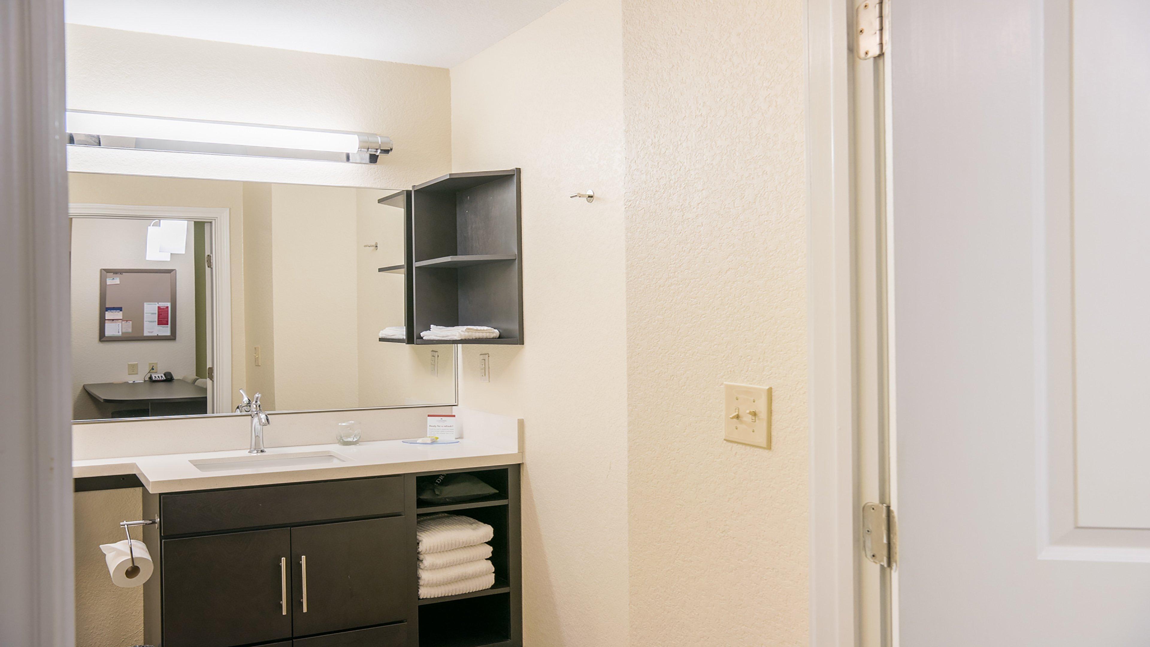 Candlewood Suites Bay City By Ihg Exterior photo