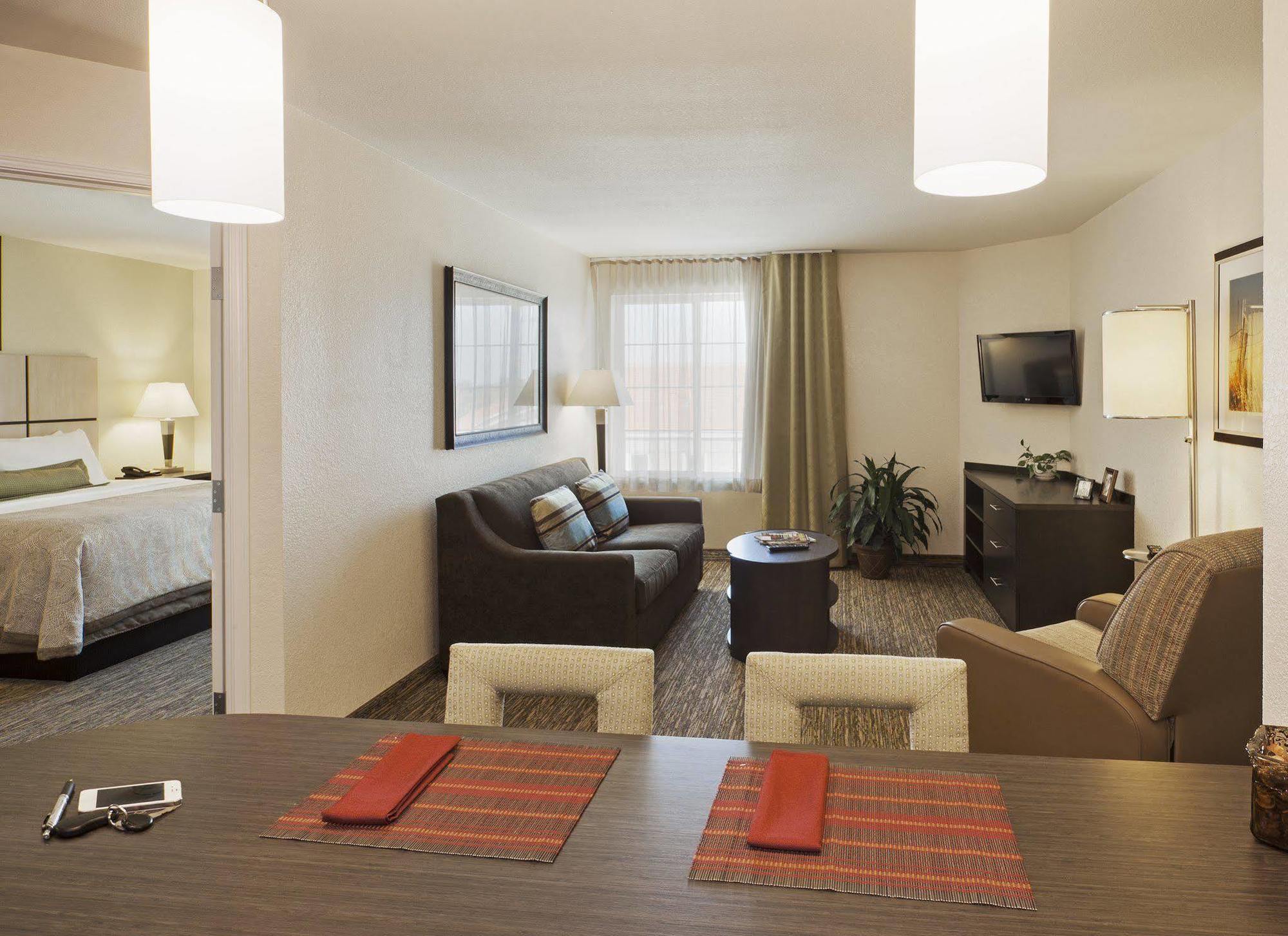 Candlewood Suites Bay City By Ihg Exterior photo
